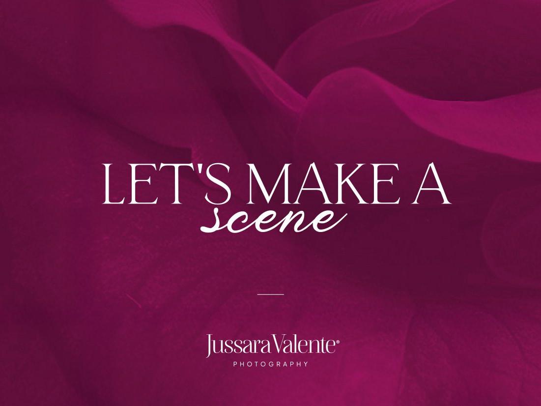 Frase Let’s make a scene e logótipo Jussara Valente sobre fundo magenta